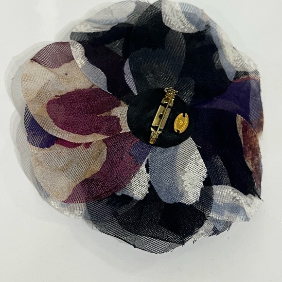 Vintage Chanel Brooch - Picture 10 of 14